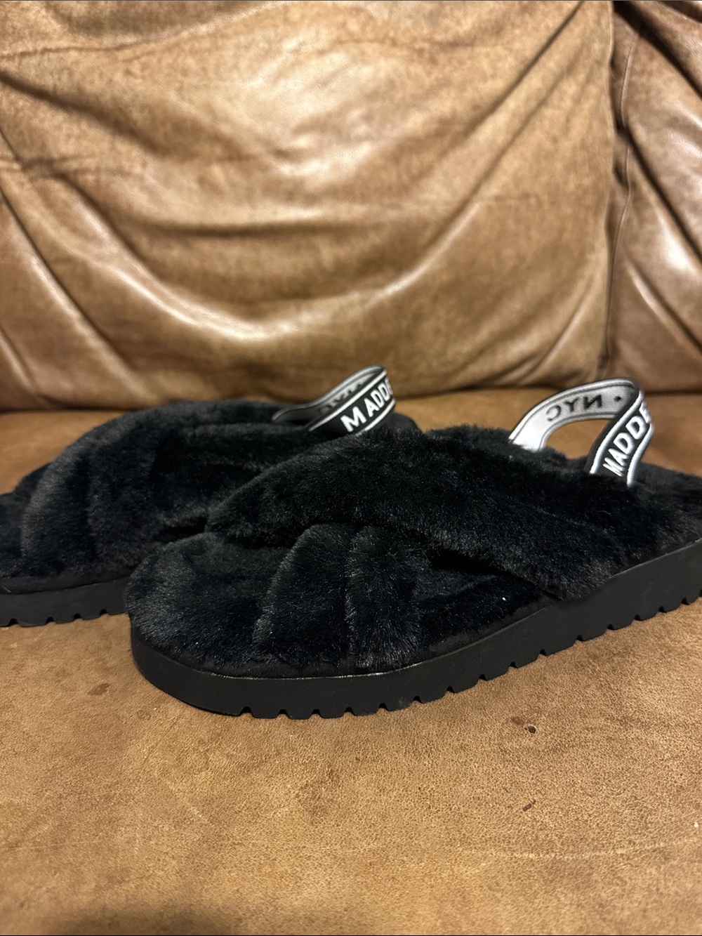 Madden NYC Slides

Gently Used